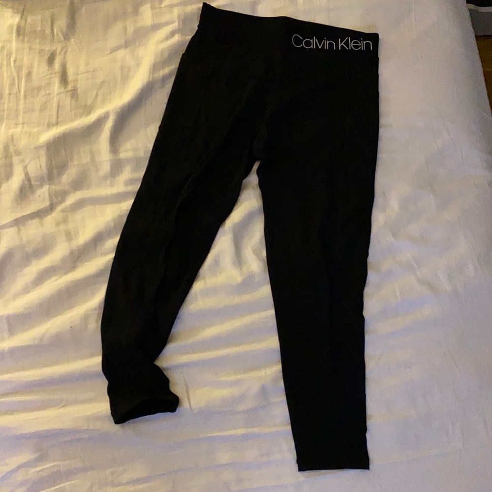 Black Calvin Klein performance leggings